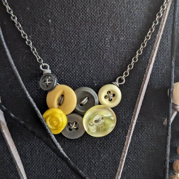 Funky Chucky mixed martial necklace bundle wood, abalone shell, metal shapes - Picture 8 of 9